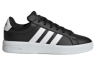 Men's athletic shoe
